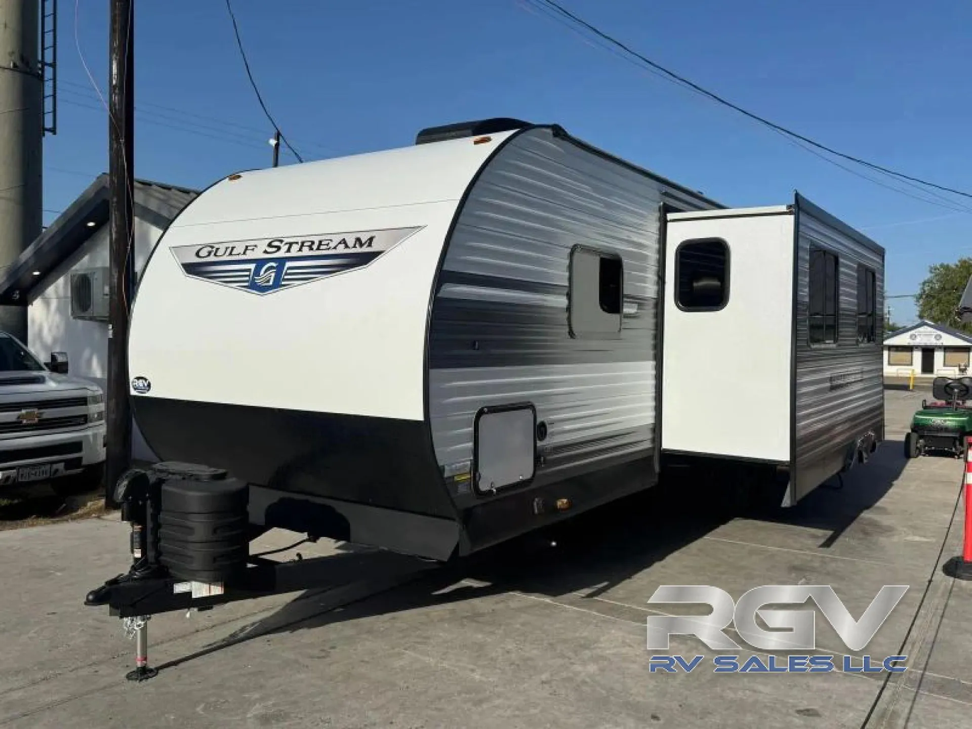 2027 Gulf Stream TrailMaster 288ISL - Photo 4