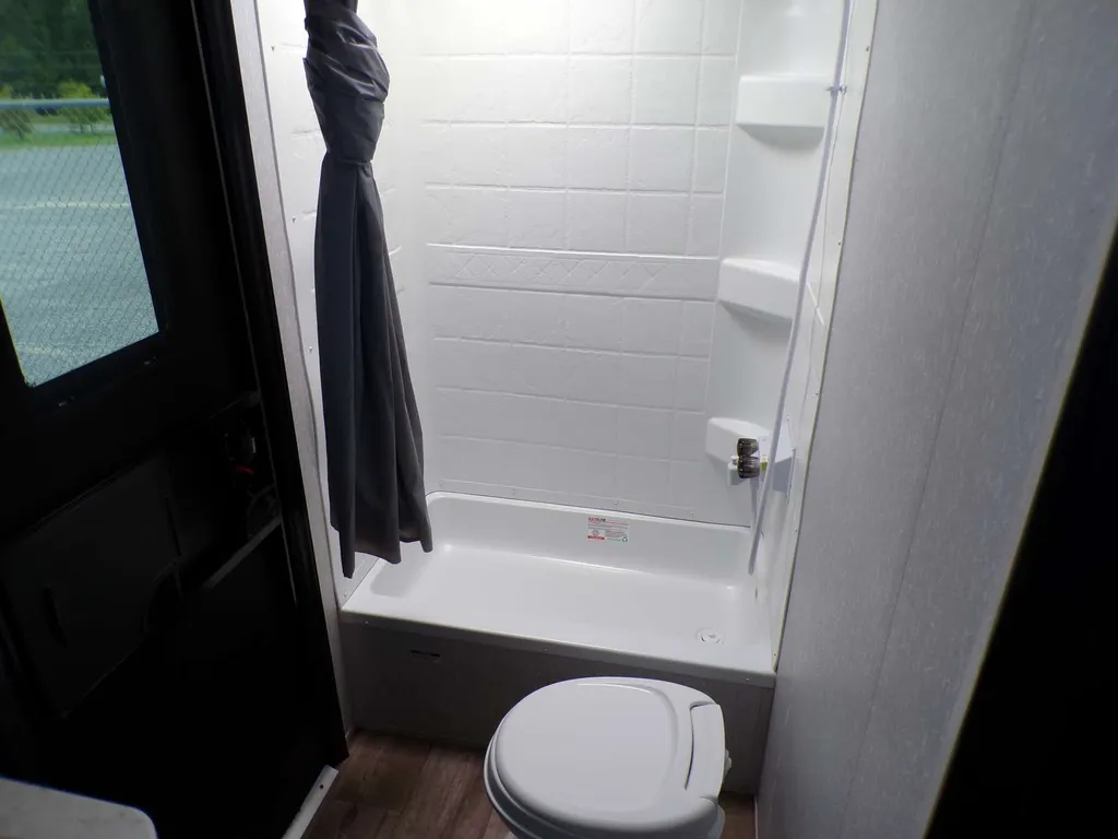 2022 Forest River Cherokee 274BRB, Photos photo 19