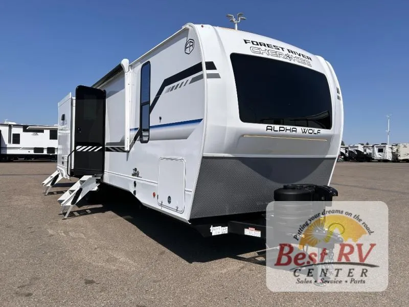 2026 Forest River Cherokee Alpha Wolf 33BH - Photo 2