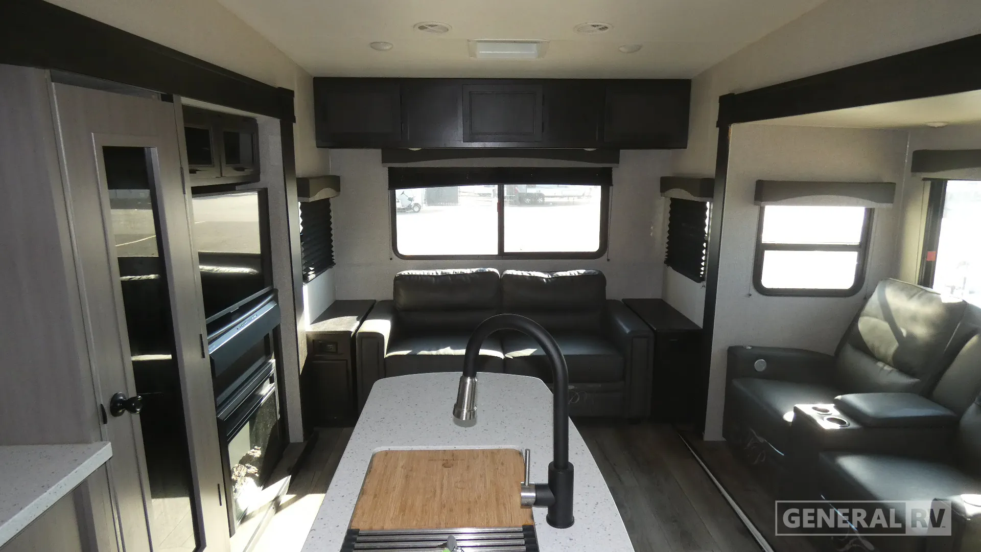 2021 Starcraft Telluride 338MBH - Photo 3