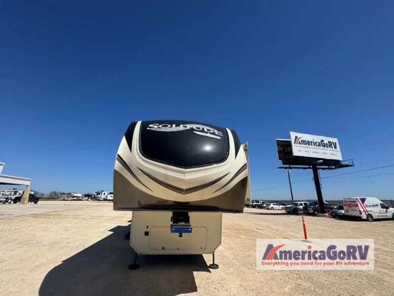 2021 Grand Design Solitude 390RK - Photo 4