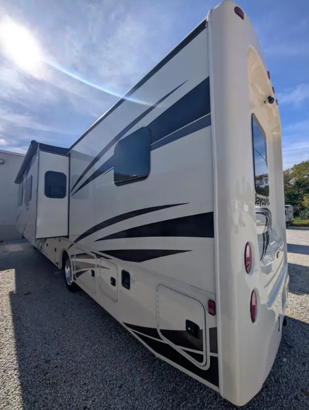2018 Jayco Precept 33U, Photos photo 5