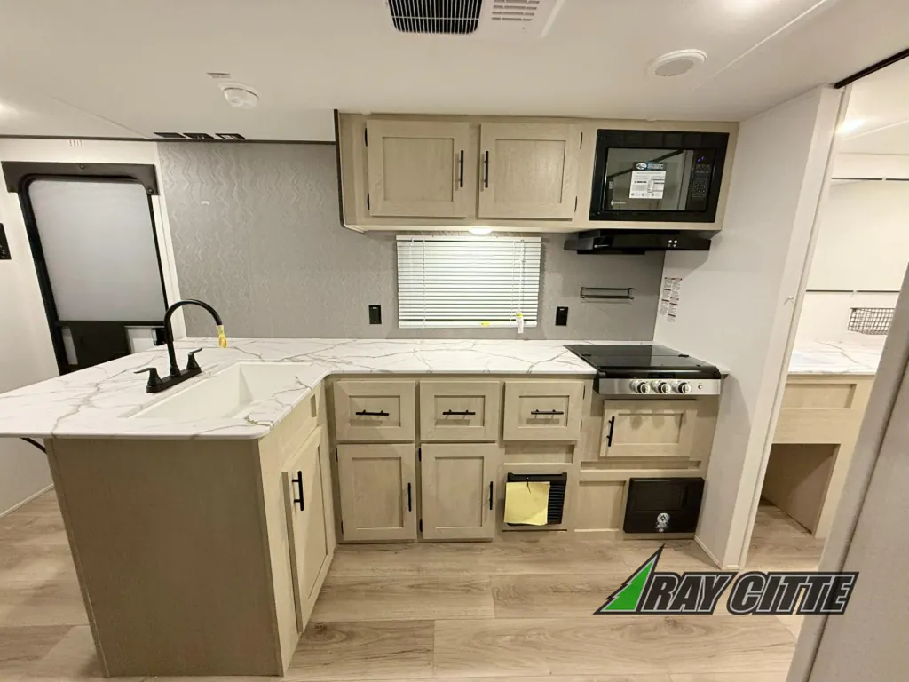 2026 Shasta RVs i-5 Edition 526RBS, Photos photo 6