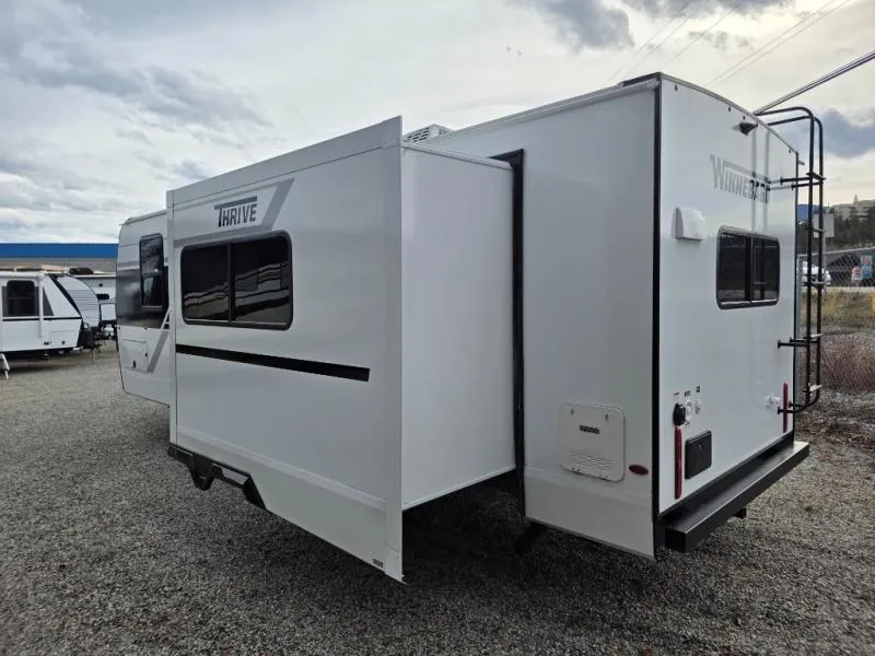 2026 Winnebago Thrive 24RKS - Photo 4