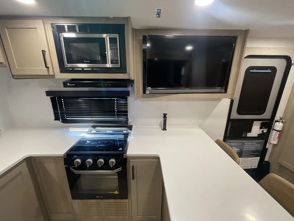 2026 Forest River Flagstaff Micro Lite 25MBR, Photos photo 13
