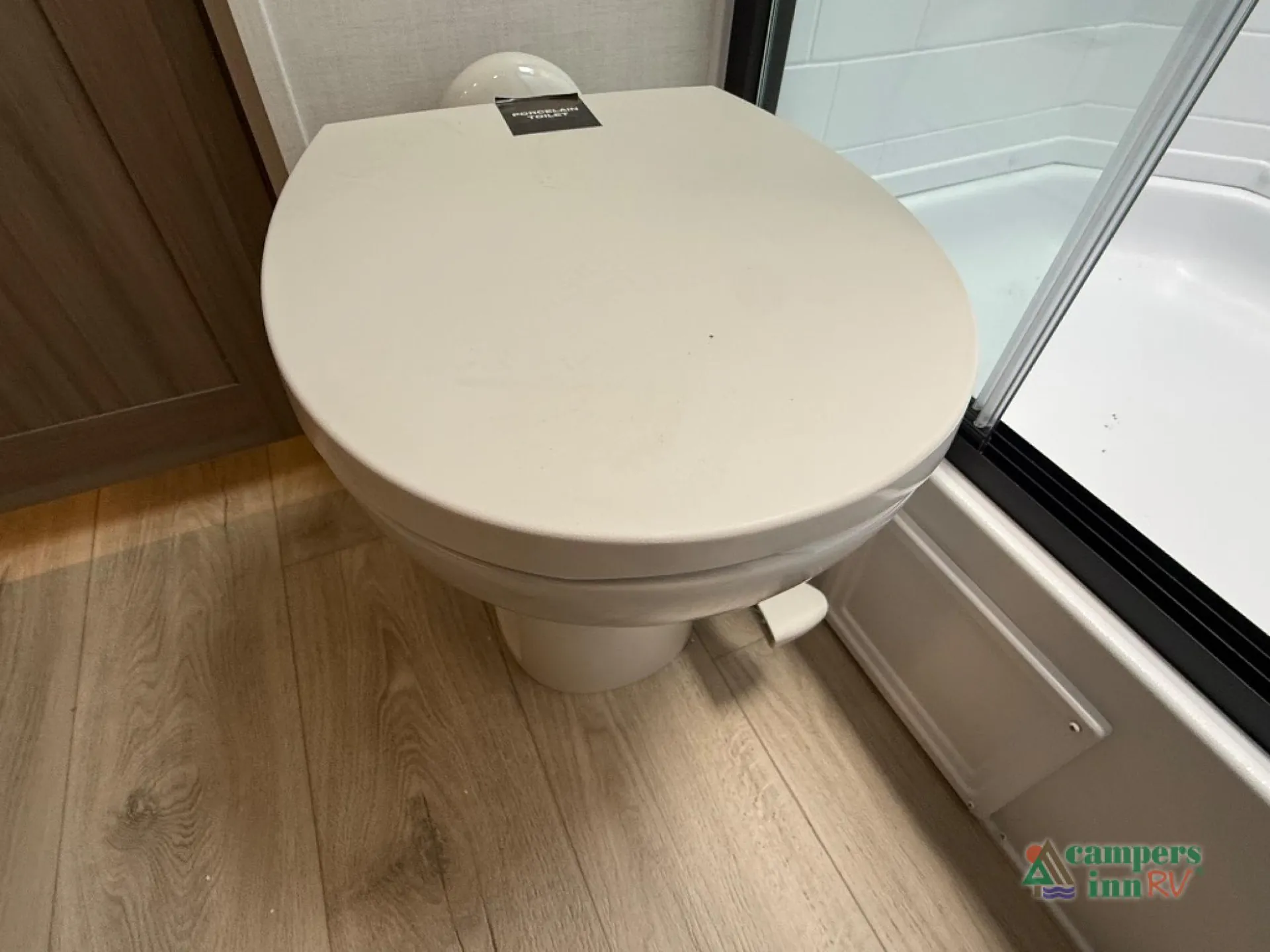 2027 Forest River Rockwood Mini Lite 2506FK — Photo 7