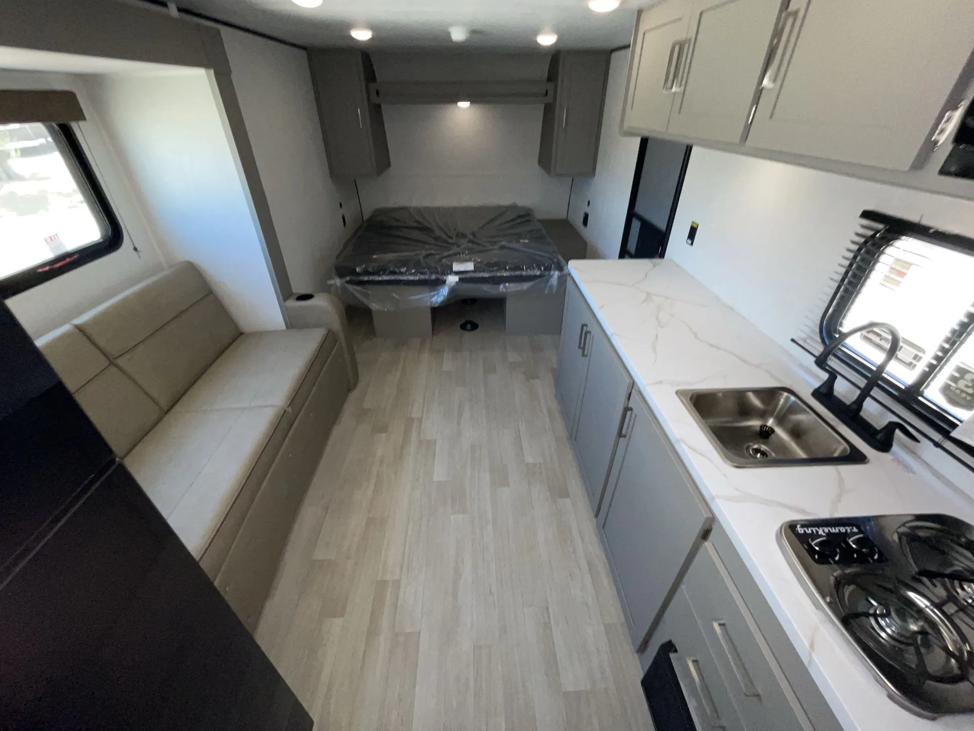 2026 Keystone Hideout Mini 195RBS — living area main