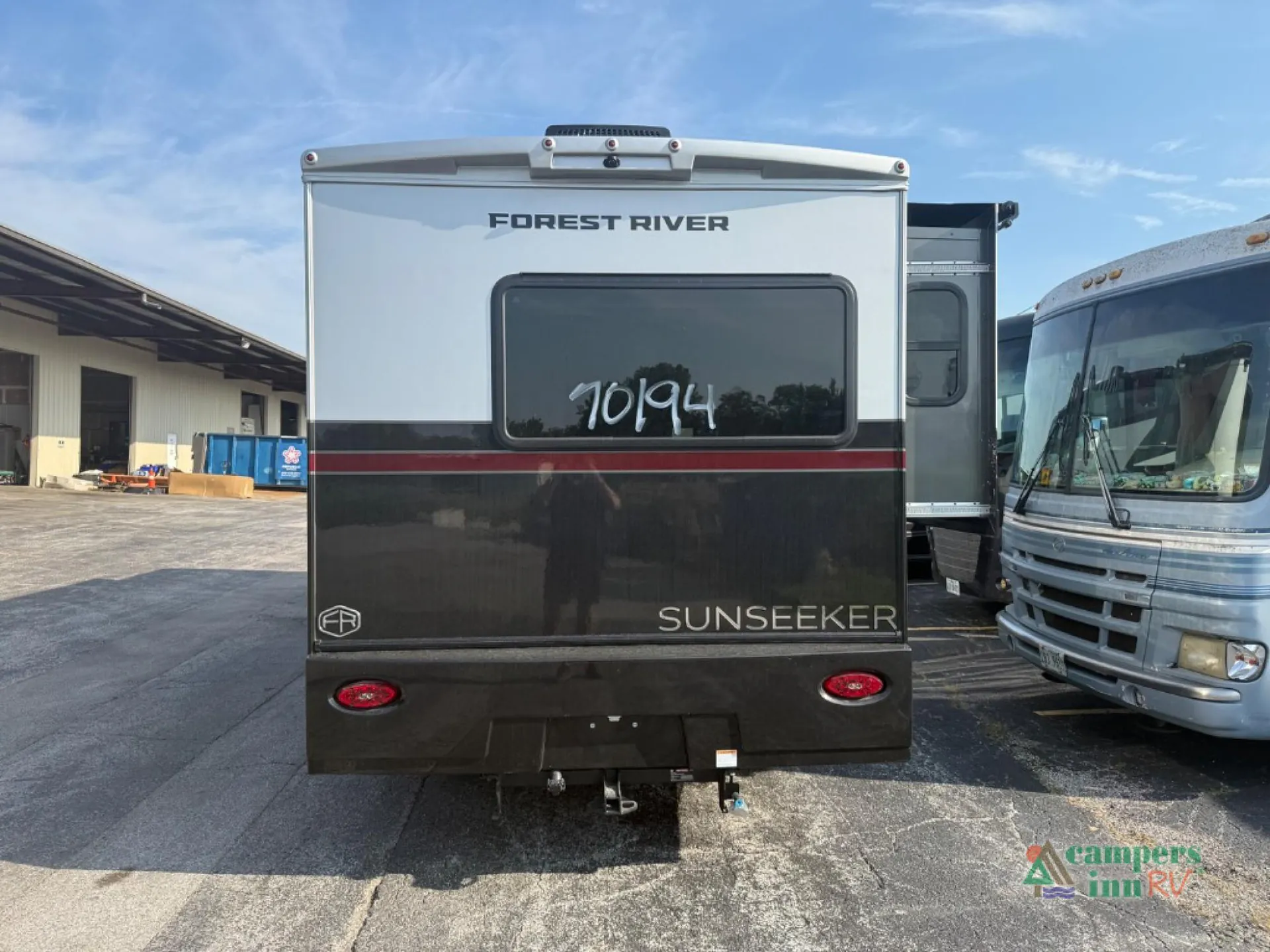 2027 Forest River Sunseeker 3010DS — Photo 7