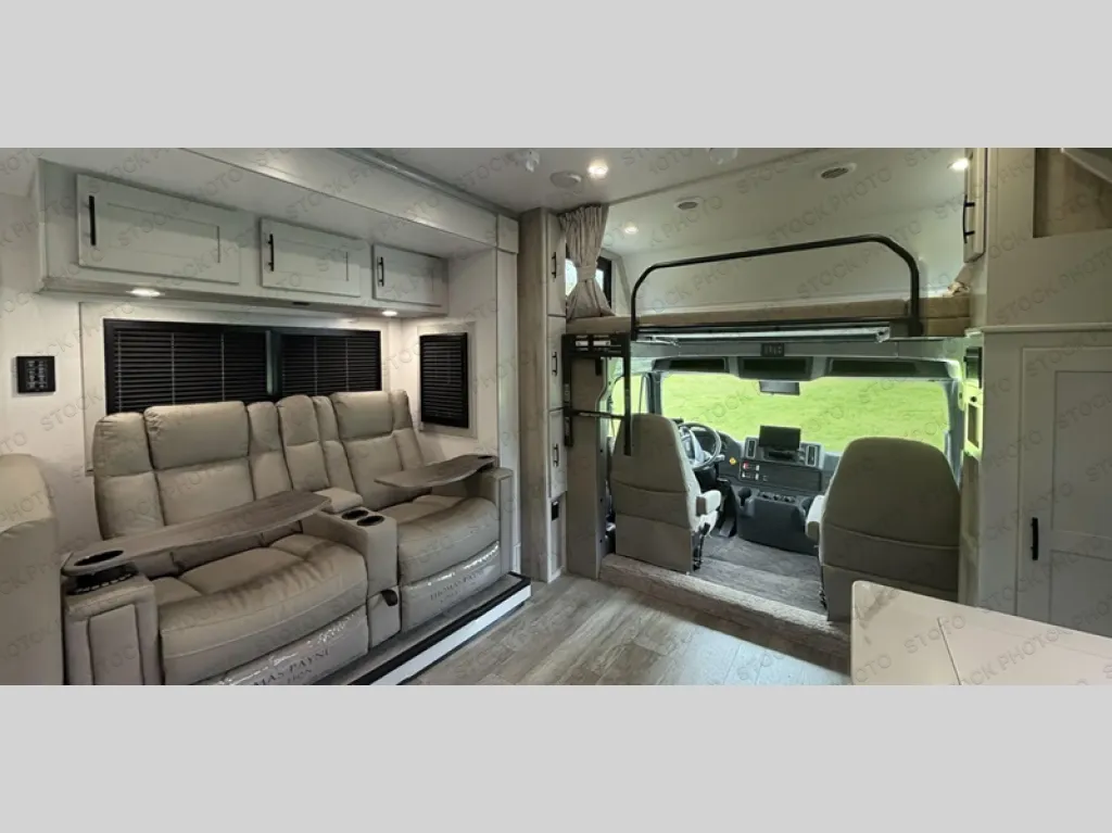 2026 Dynamax Corp Europa 31SS - Photo 4