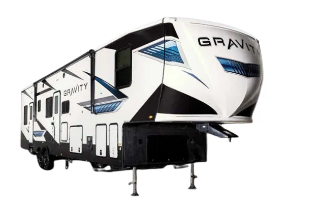 Heartland Gravity 3610 exterior
