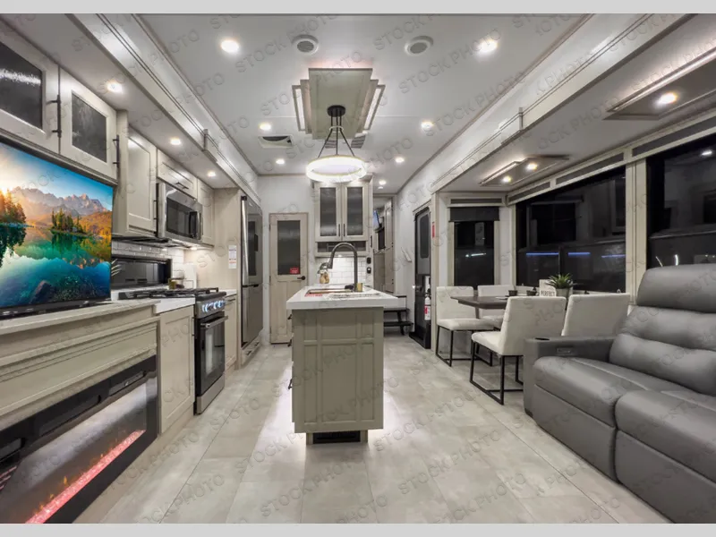 2027 Grand Design Solitude 310GK - Photo 3