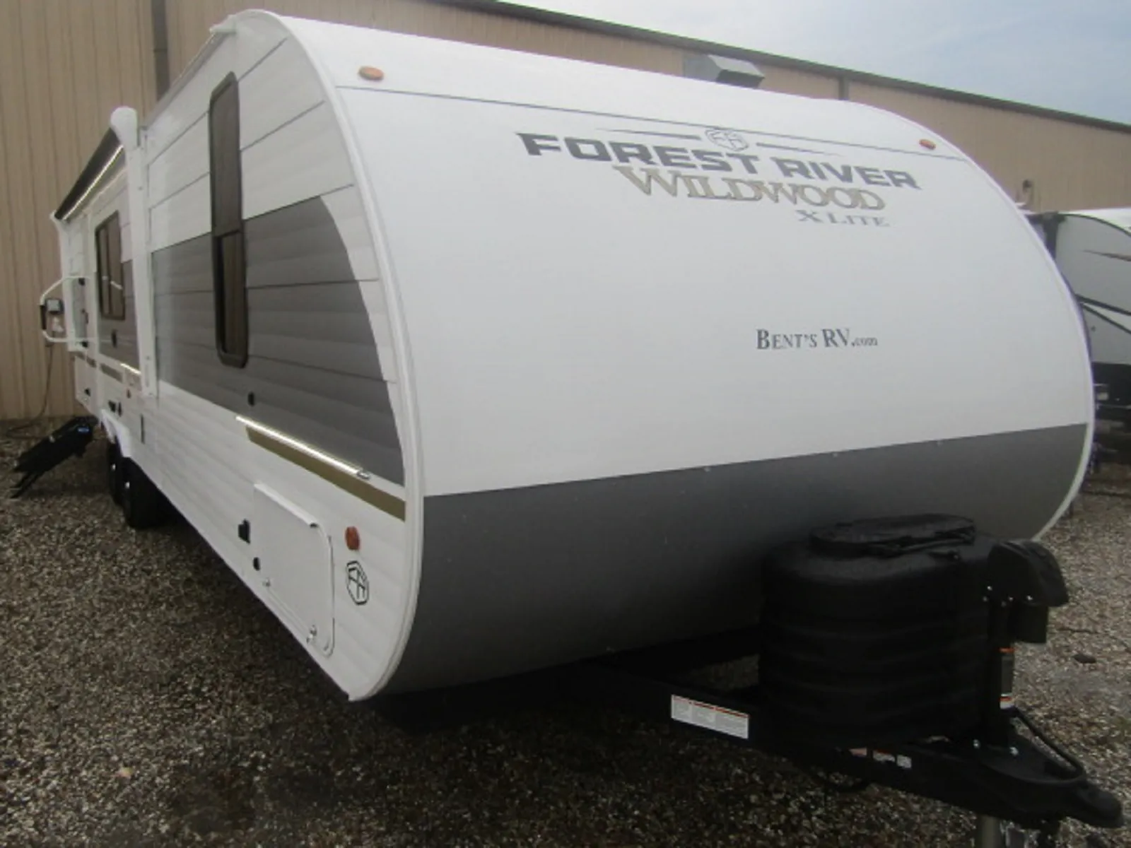 2026 Forest River Wildwood Xlite 26ICE - Photo 2