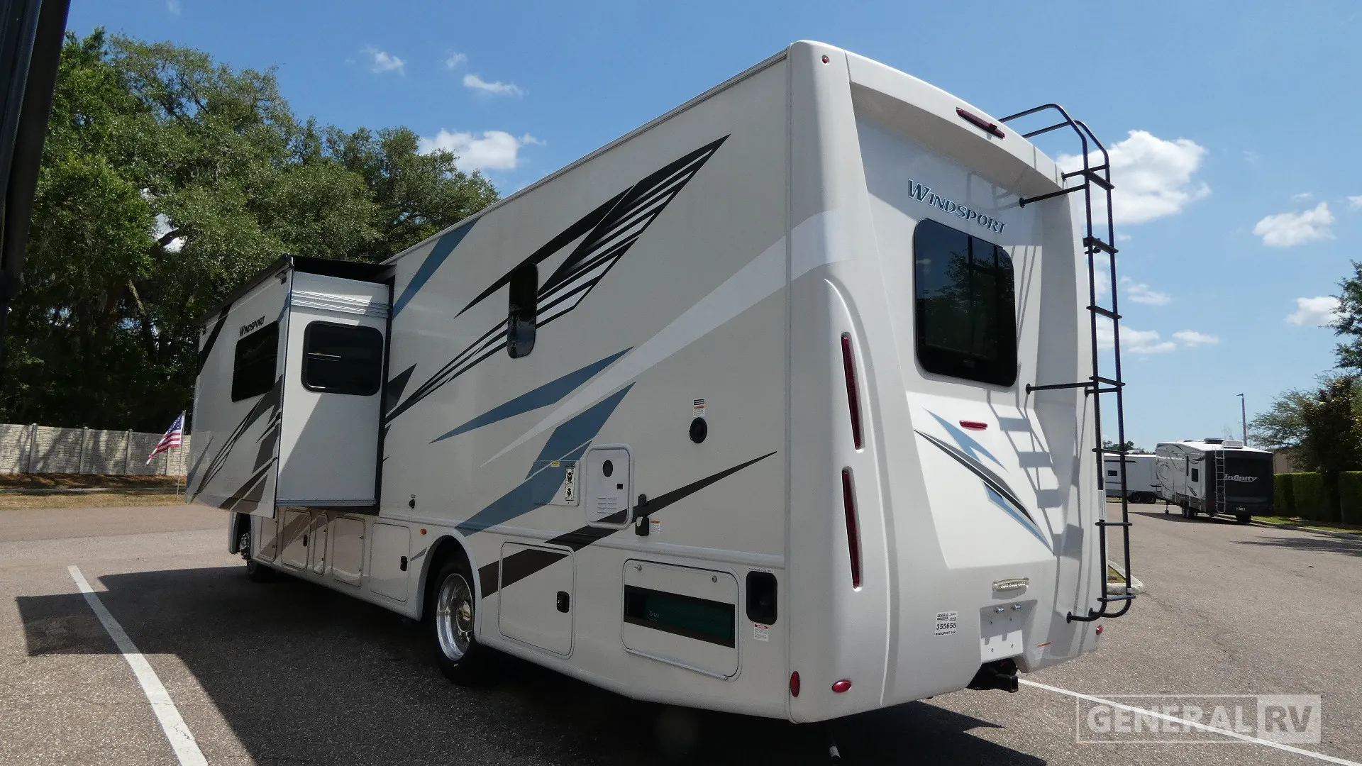 2024 Thor Motor Coach Windsport 34R - Photo 4