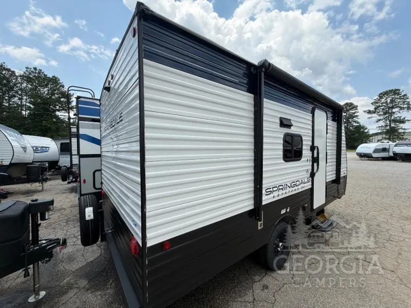 2025 Keystone Springdale 1800BH - Photo 3