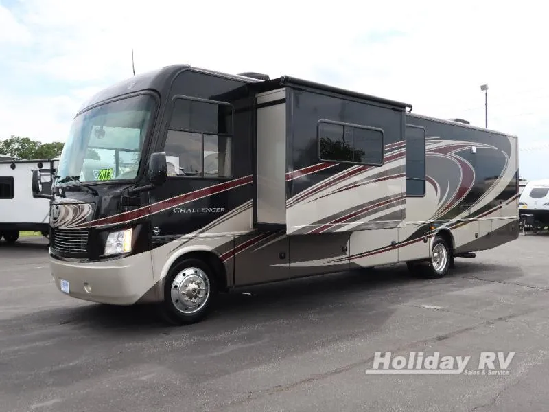2013 Thor Motor Coach Challenger 37GT - Photo 4