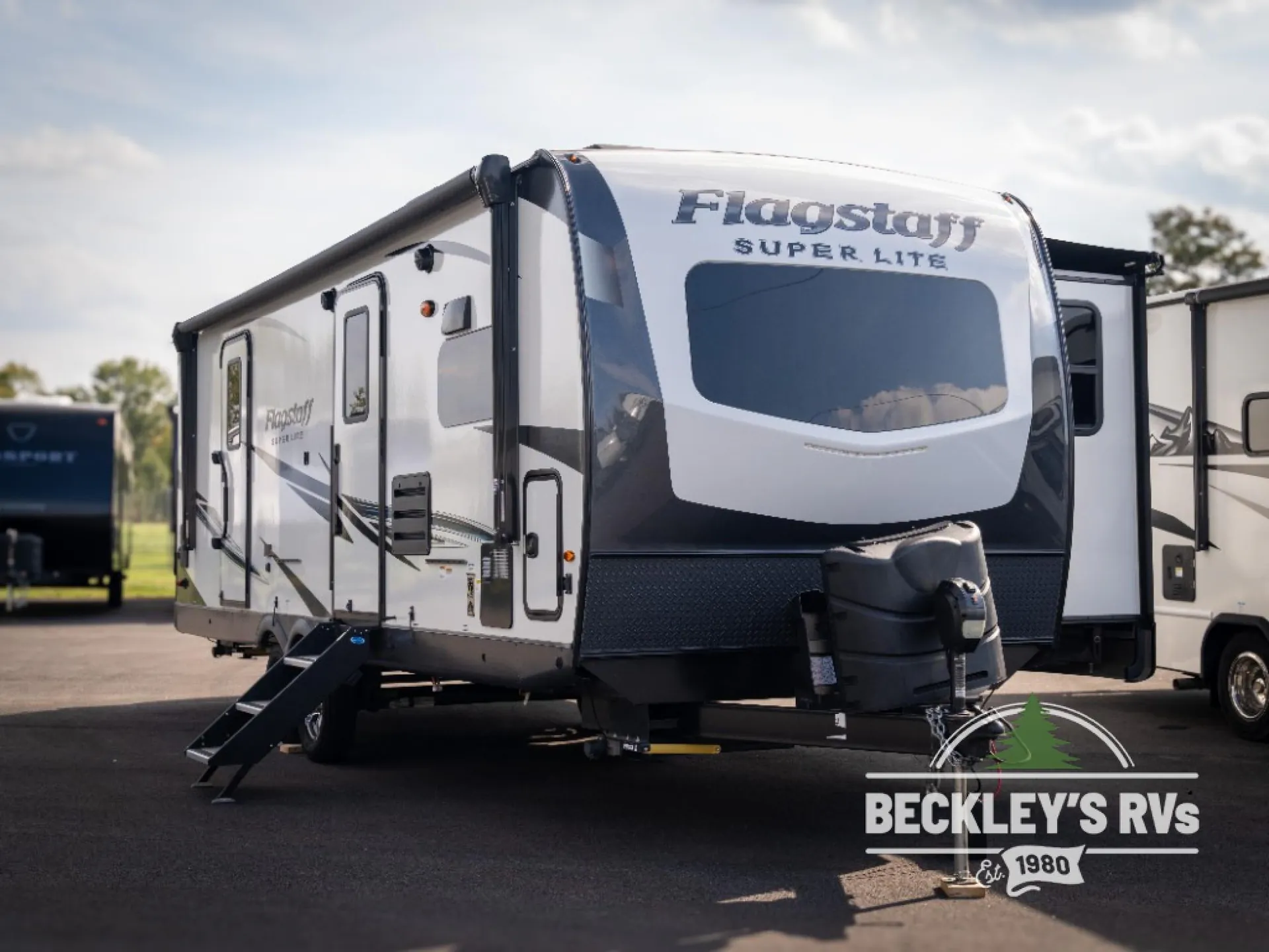 2022 Forest River Flagstaff Super Lite 26FKBS