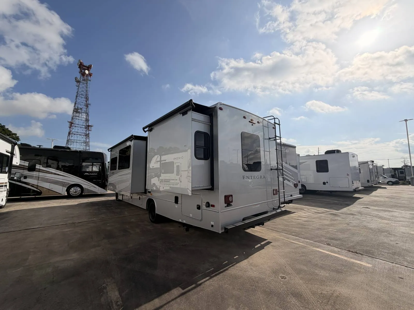 2027 Entegra Coach Odyssey 29V - Photo 3