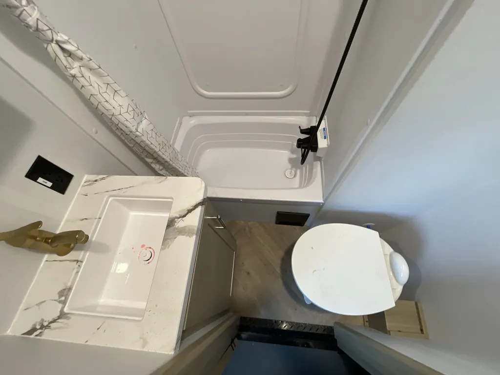 2026 Keystone Raptor 433, Photos photo 34
