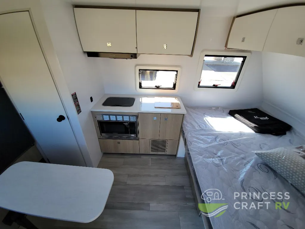 2026 Palomino Pause Reboot Edition 143, Photos photo 6