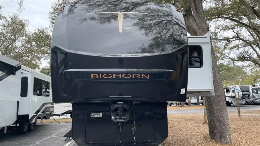 2026 Heartland Bighorn 38RE - Photo 3