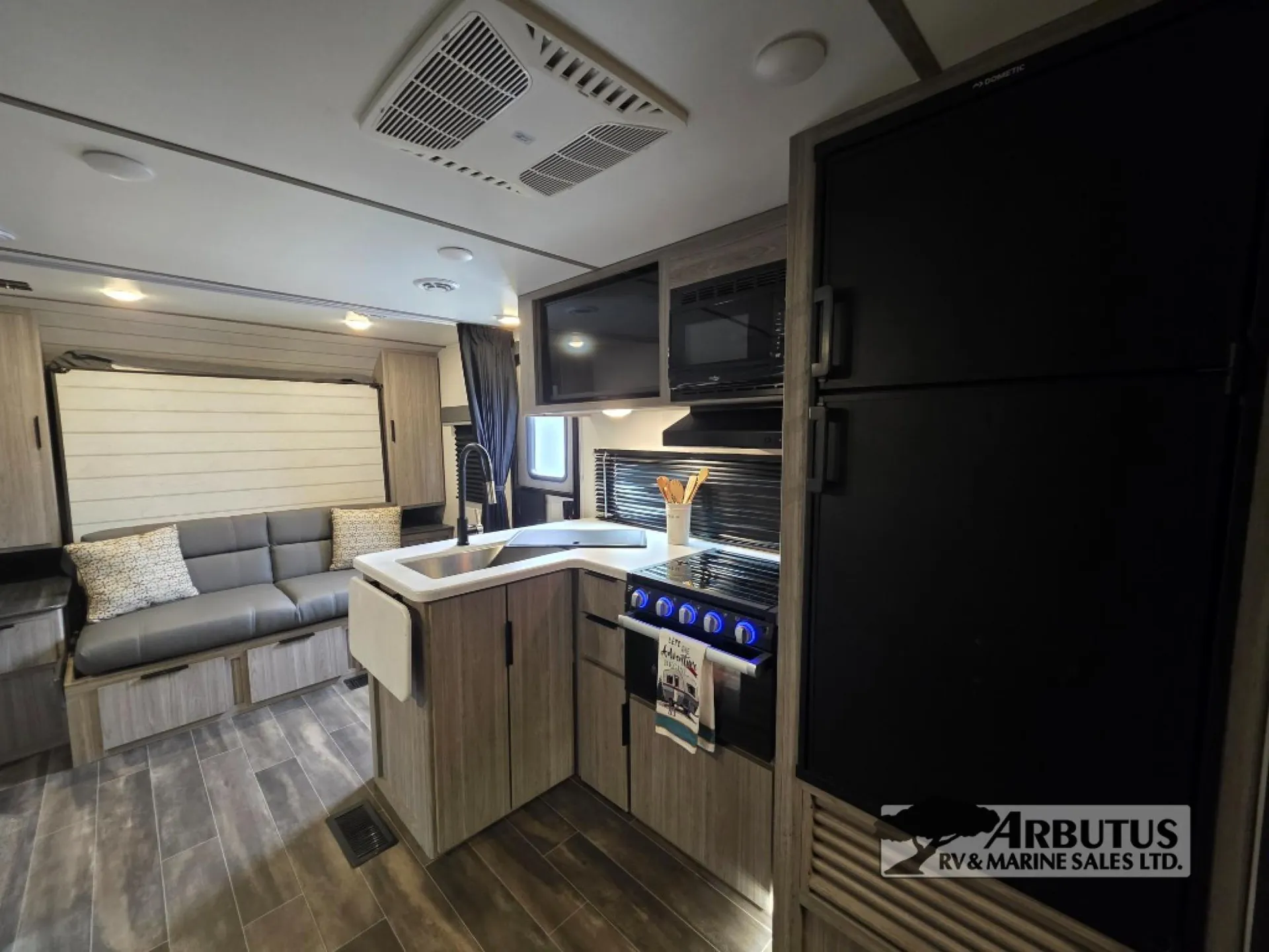 2022 Keystone Passport SL 221BHWE - Photo 3