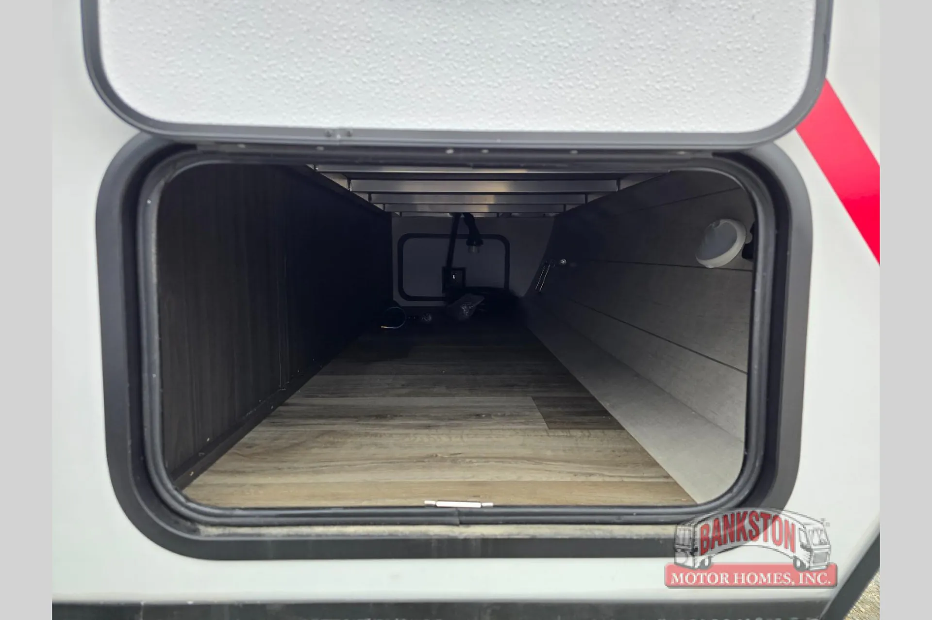 2026 Venture RV Stratus SR302VBH - Photo 4