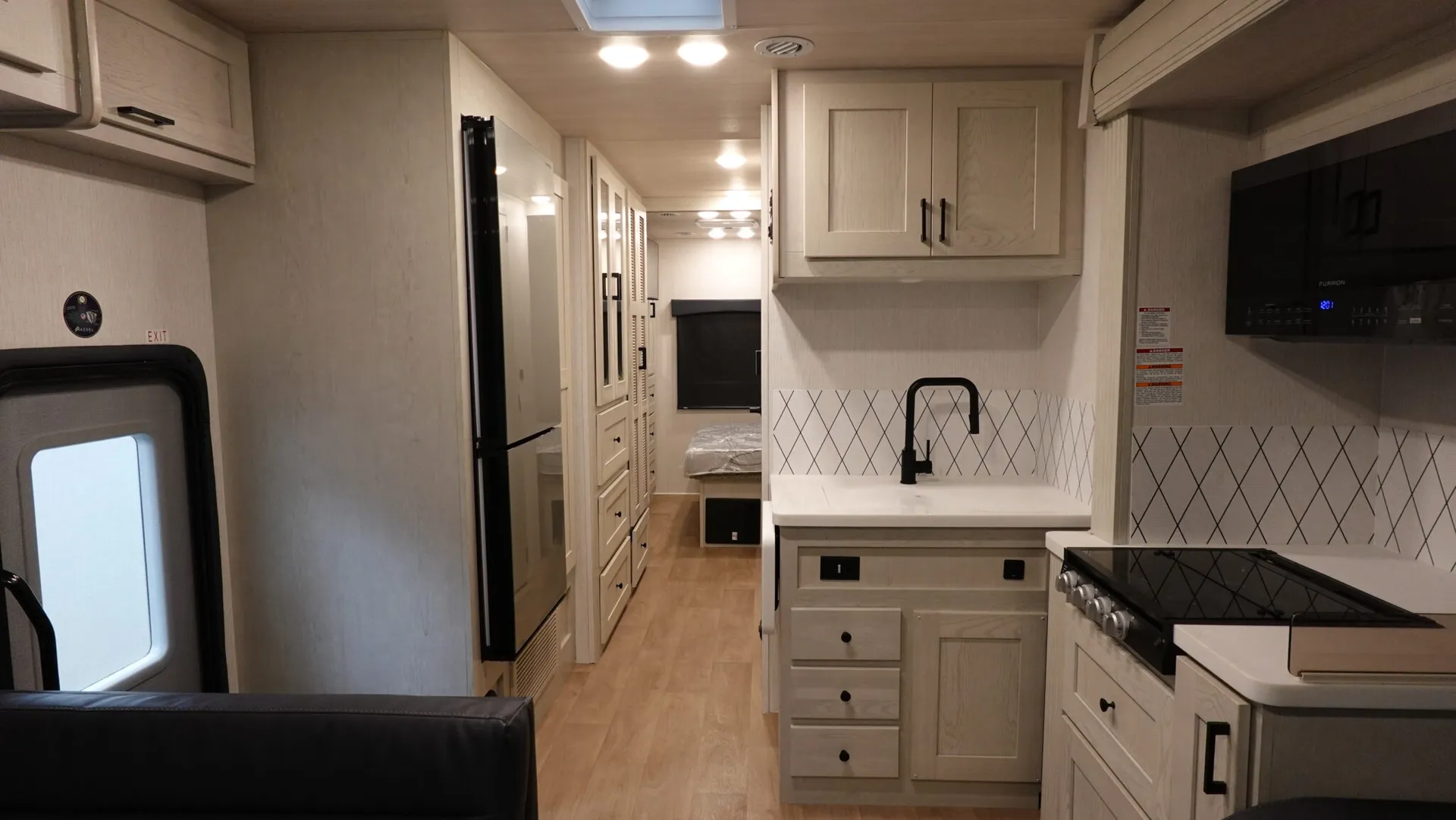 2026 NeXus RV Wraith 34F - Photo 3