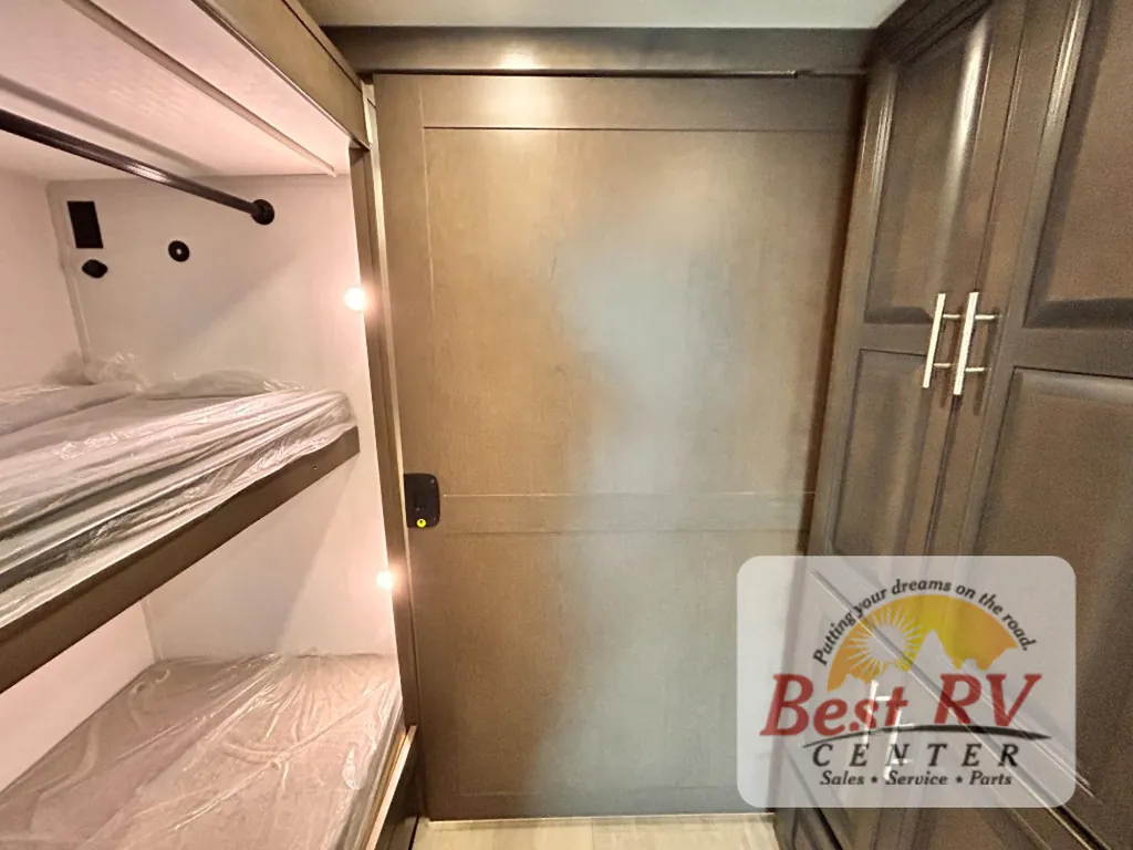 2027 Forest River Georgetown 3 Series GT3 33B3, Photos photo 56