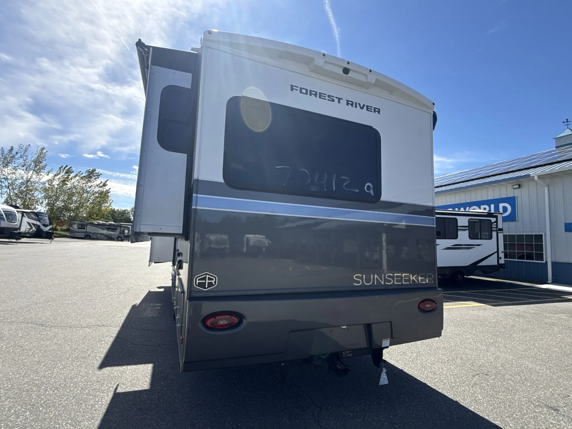 2027 Forest River Sunseeker 2860DS — backside