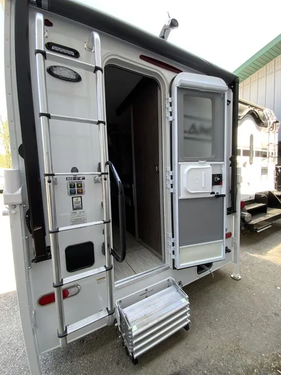 2027 Lance Truck Camper Short Bed 825 - Photo 4