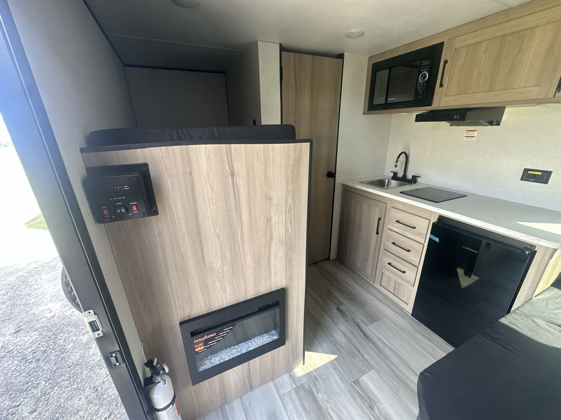 2027 Keystone Coleman 13B — living area main