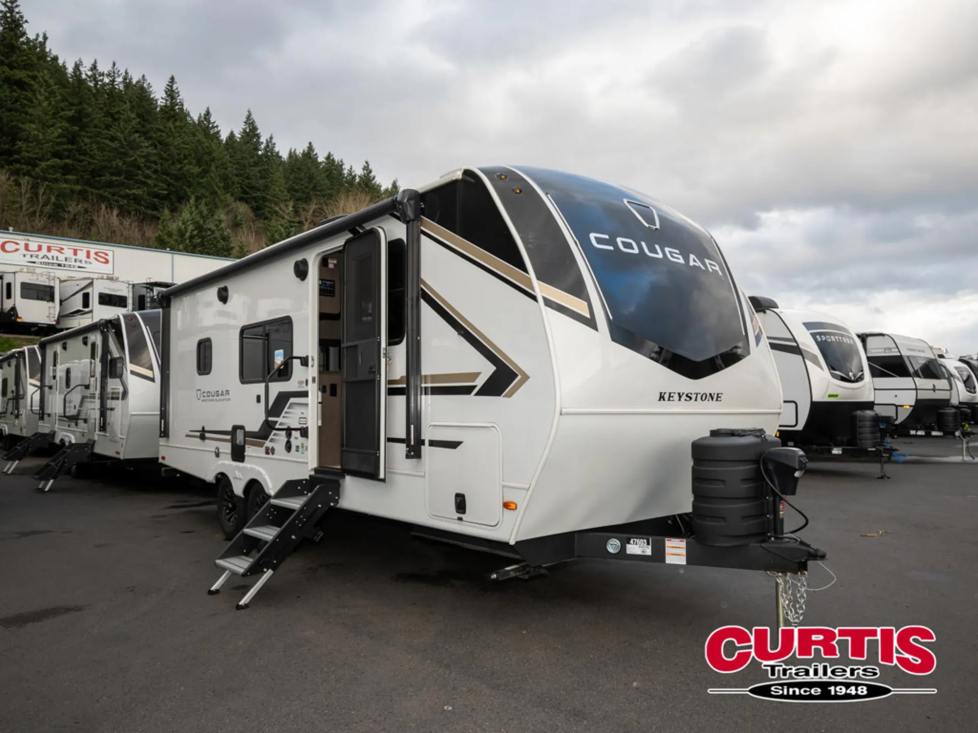 2026 Keystone Cougar Western Elevation 22MLWE dealer photo 1 from Curtis Trailers Inc Beaverton