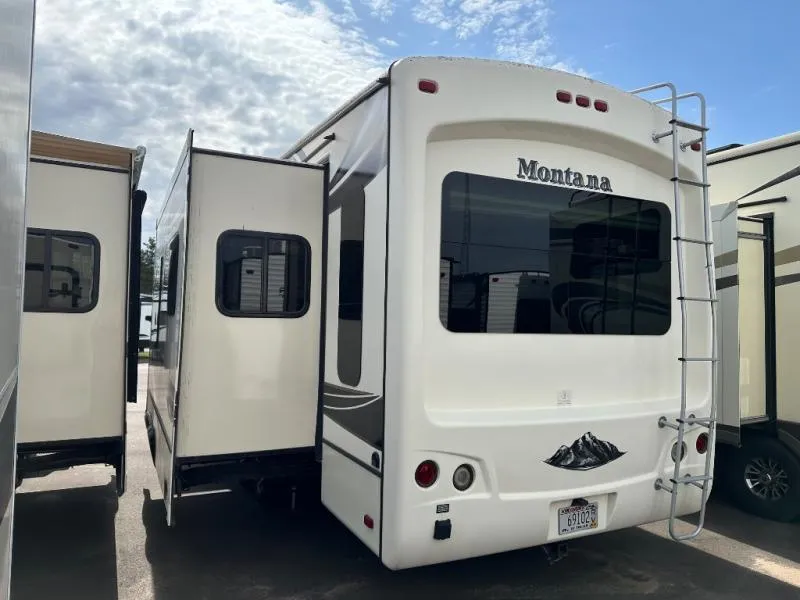 2014 Keystone Montana 3155 RL - Photo 4