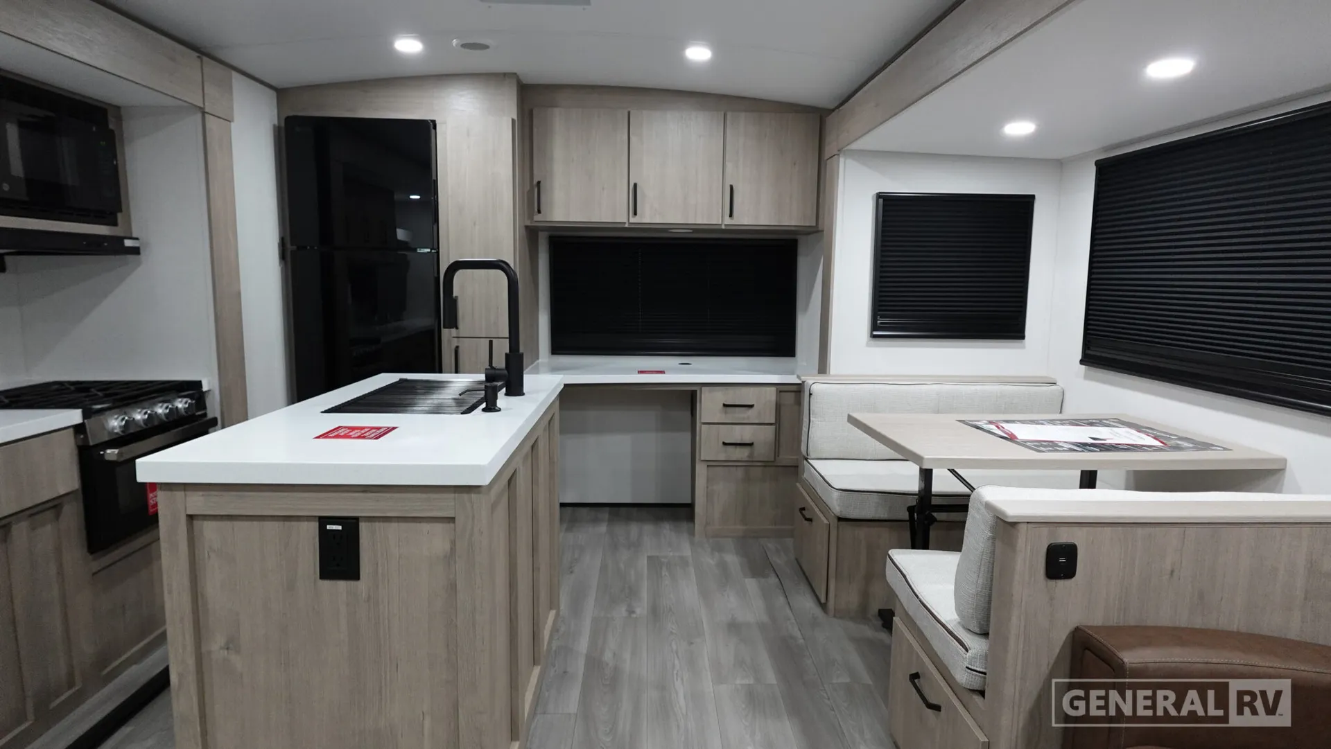 2026 Grand Design Imagine 2670MK - Photo 3