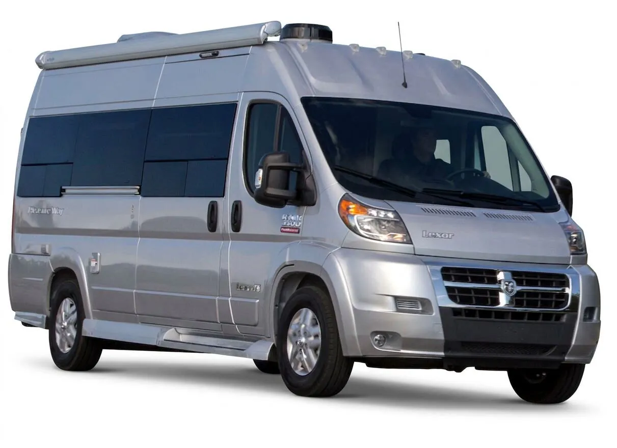Pleasure-Way Lexor TS BASE exterior