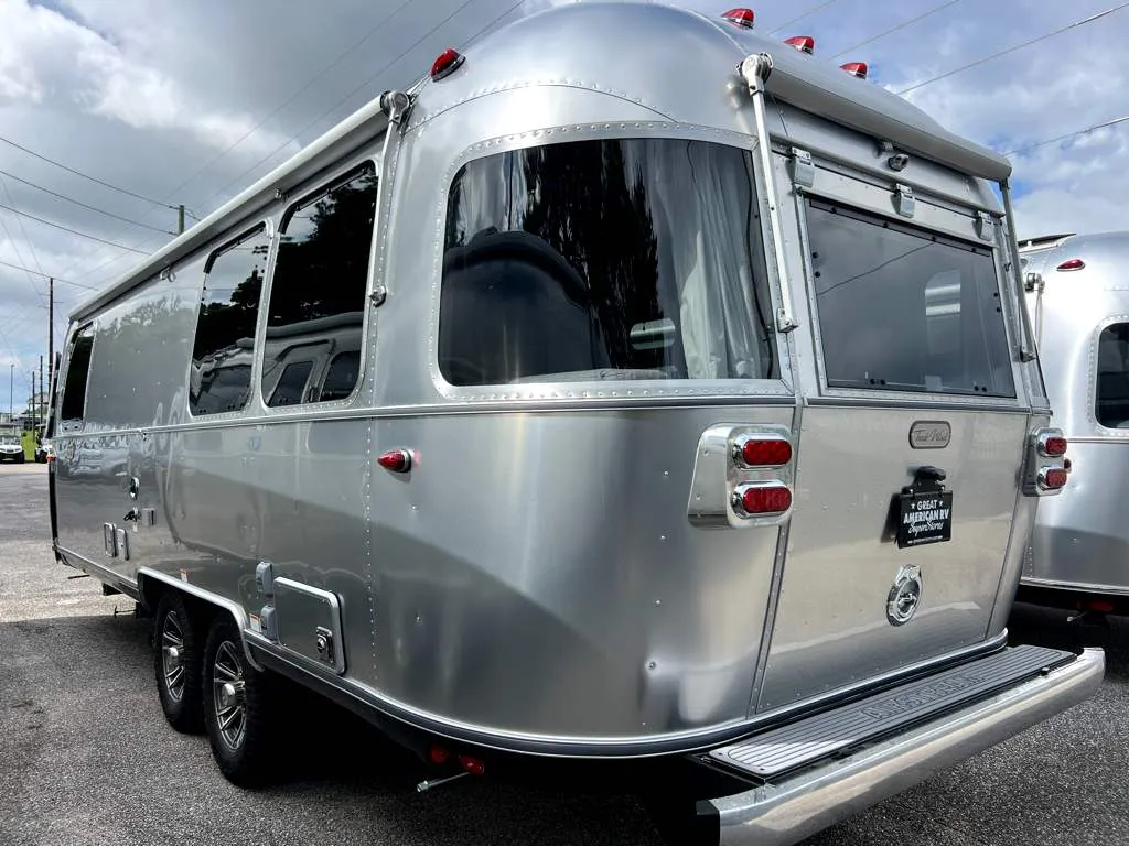 2026 Airstream Trade Wind 25FB - Photo 4