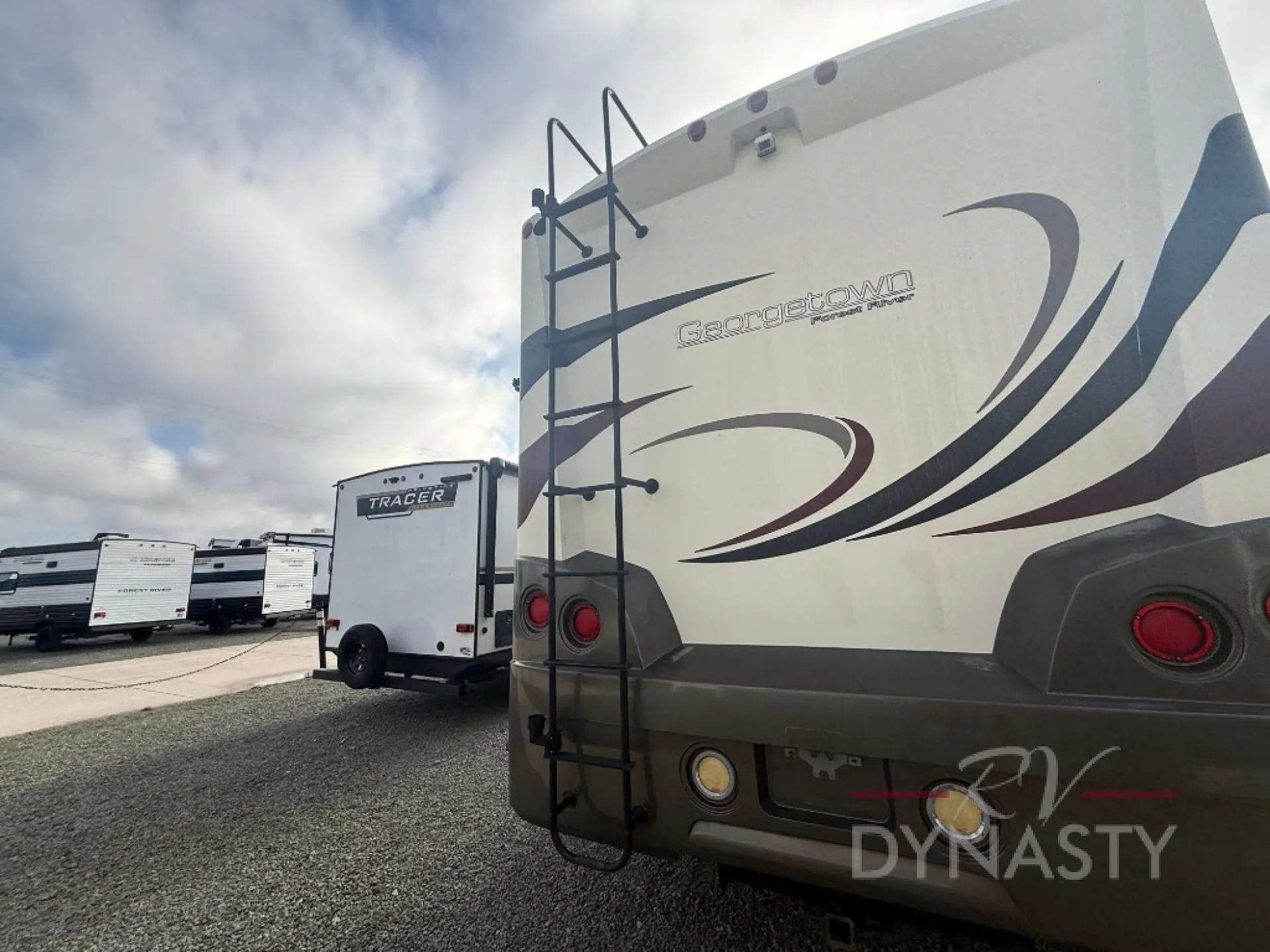 2016 Forest River Georgetown 364TS - Photo 3