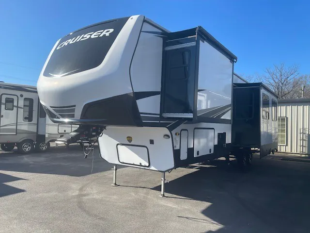 2022 CrossRoads Cruiser CR3851BL - Photo 3