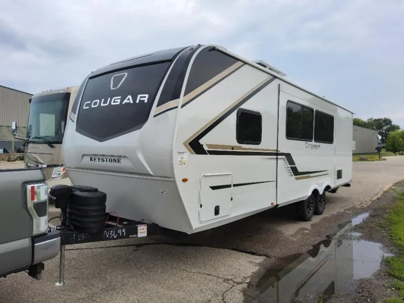2027 Keystone RV Cougar Half-Ton 26LBW - Photo 3