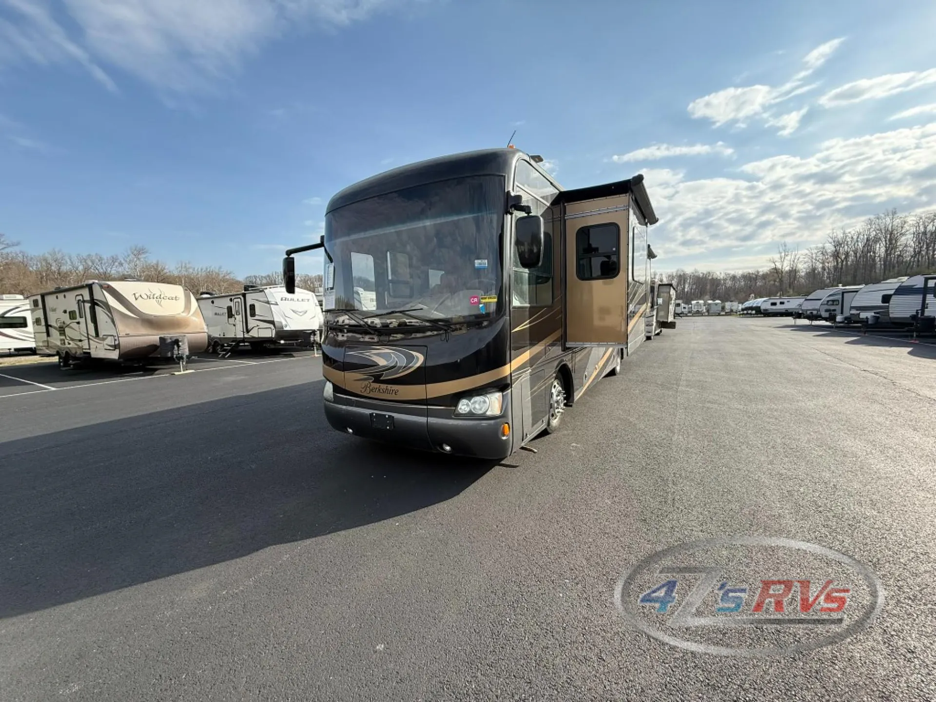 2015 Forest River Berkshire 34QS - Photo 2