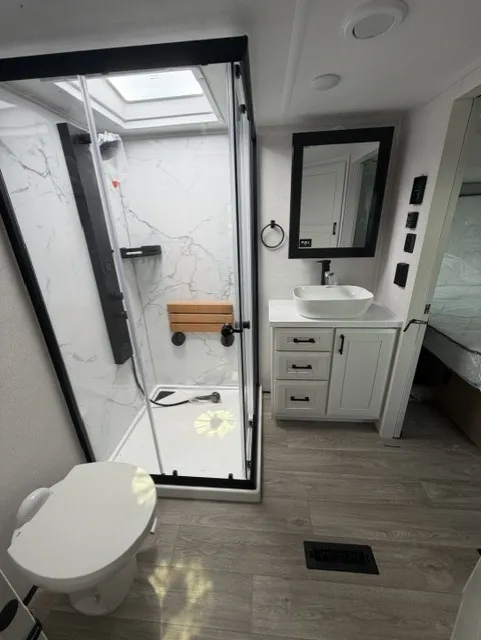 2027 Highland Ridge 3X 390TBS, Photos photo 35