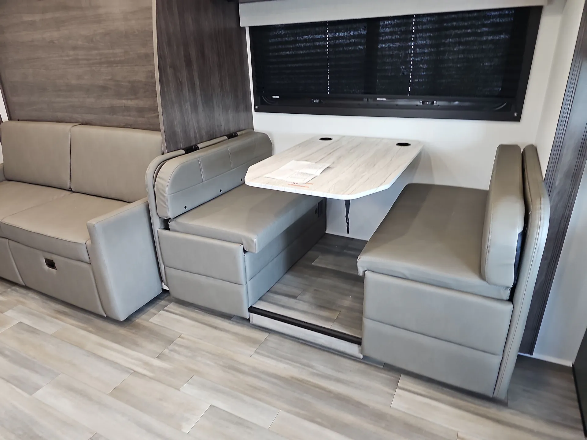 2026 Jayco Melbourne 24R — living area main