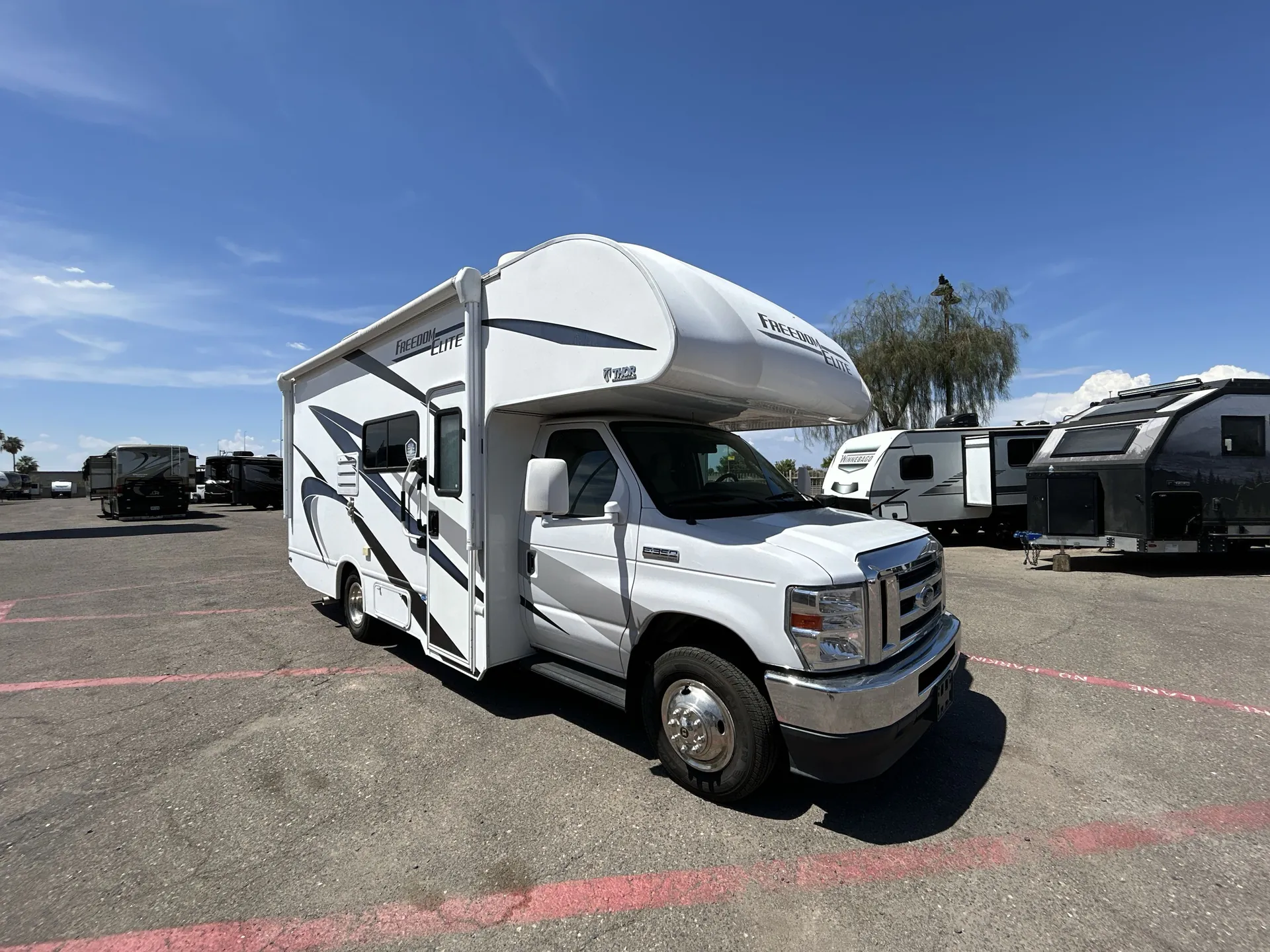 2022 Thor Motor Coach Freedom Elite 22FE