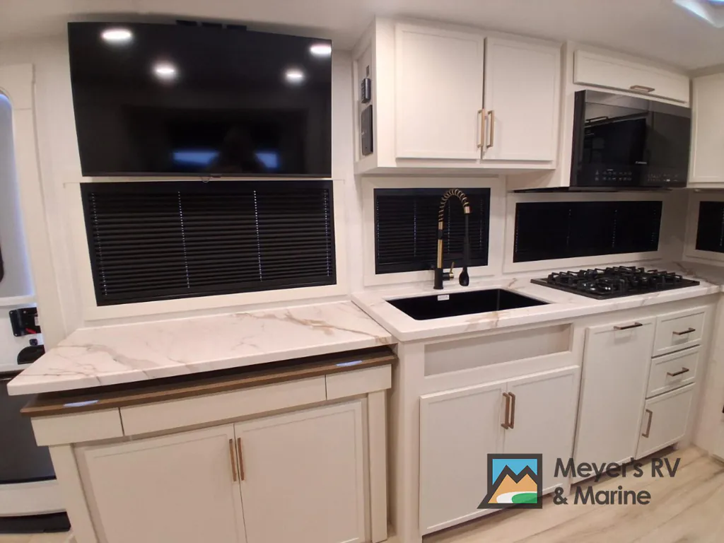 2026 Brinkley Model Ix 20X, Photos photo 9