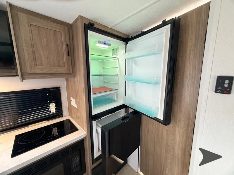 2025 Forest River RV Freedom Express Select 18SE - Photo 3