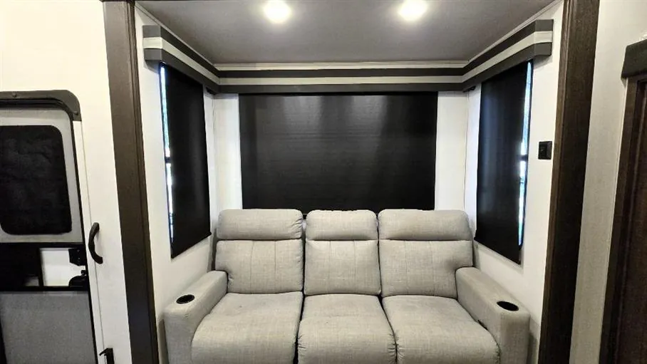 2022 Forest River XLR Nitro 351, Photos photo 11
