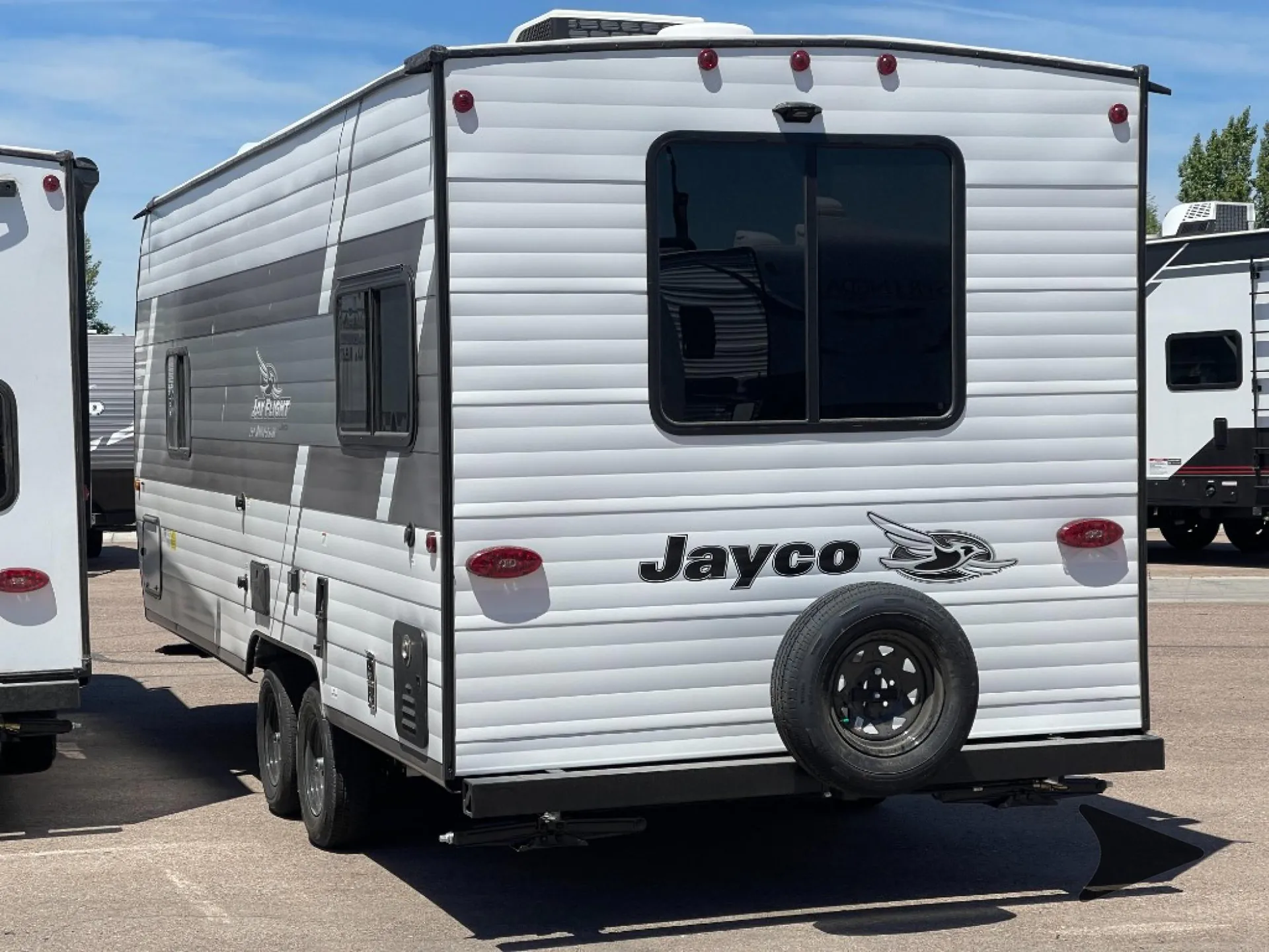 2027 Jayco Jay Flight 210QBW - Photo 3
