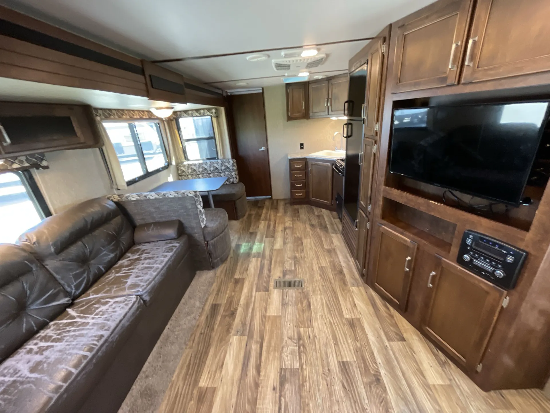 2017 Keystone Outback Ultra-Lite 314UBH — living area main