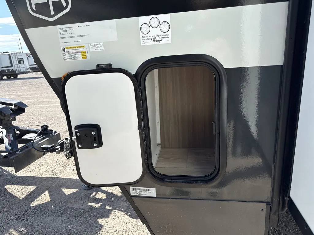 2027 Forest River Rockwood Mini Lite 2523MBR — Photo 6