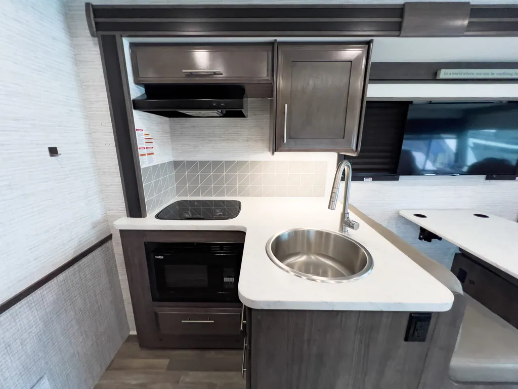 2025 Entegra Coach Vision 27A, Photos photo 8